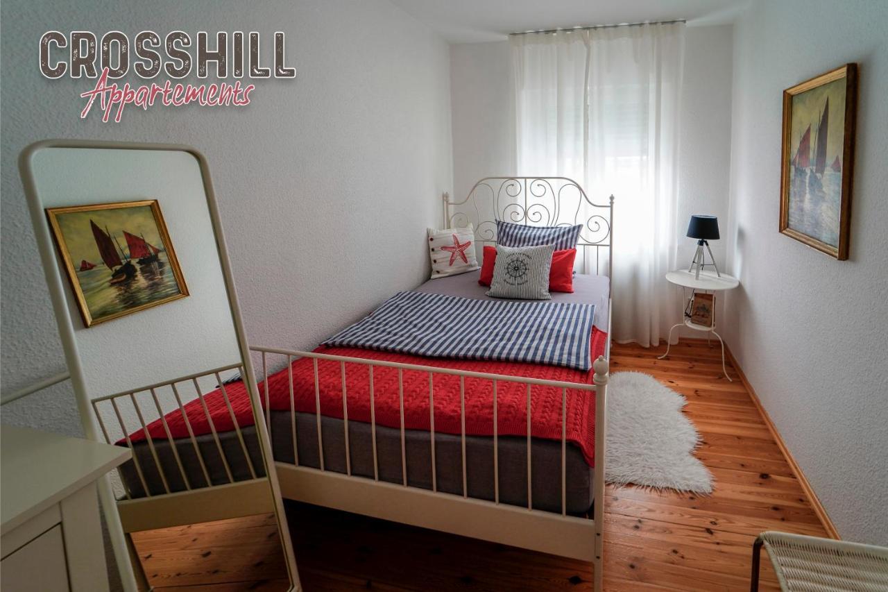 Crosshill - Charmante Und Helle *